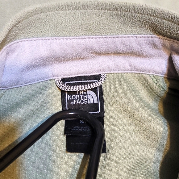 The North Face Jacket - Picture 11 of 11